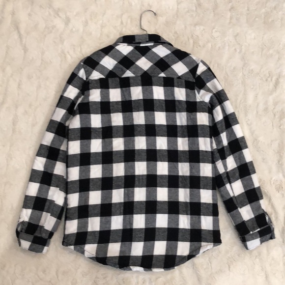 Sherpa Lined Black & White Plaid Jacket - Picture 2 of 6